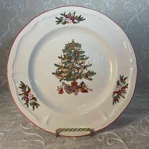 Two (2) Beautiful  “Joy To The World” Christmas Plates by Brick Oven. 10.7/8”